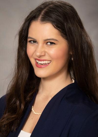 Photo of Eliza Smith Major: Accounting and Political Science Graduate of Volunteer High School, Hawkins County