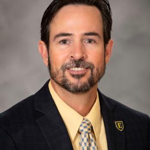 Photo of Dr. Ryan A. Nivens