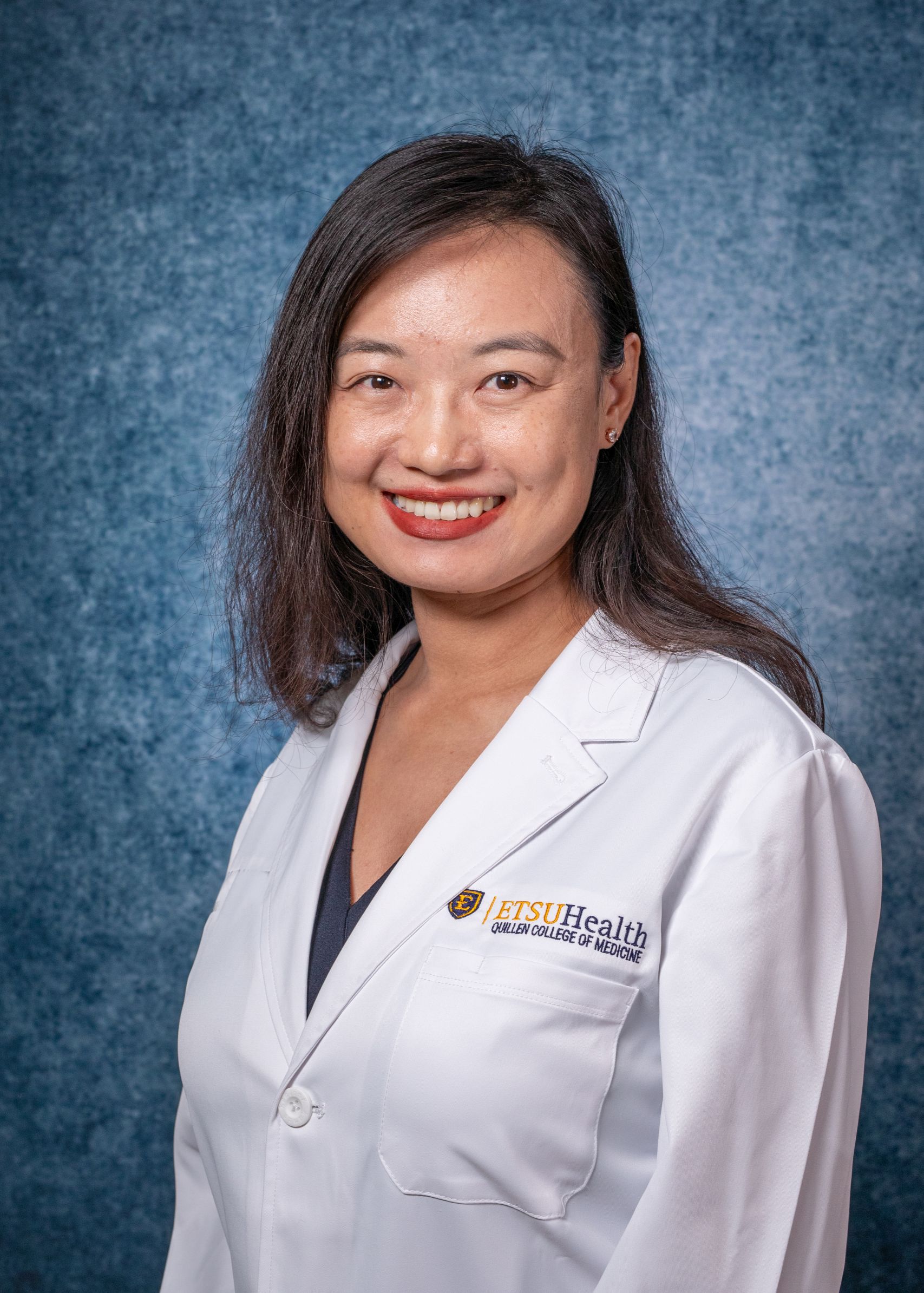 Photo of Jieying Liu, MD PGY-V