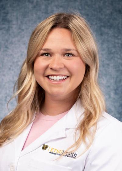 Photo of Elizabeth Lyons, MD