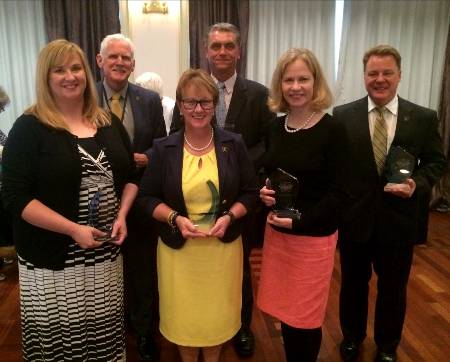 2016 Healthcare Heroes holding their awards