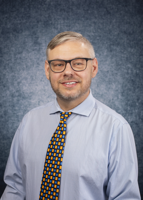 Photo of Robert Minton Assistant Director for Academic Initiatives