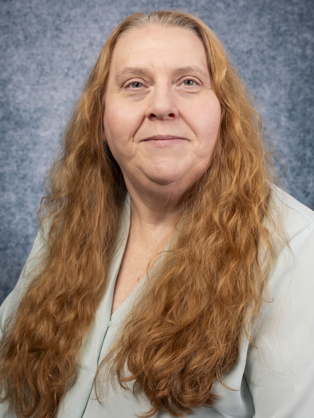 Photo of Leslie Hollenbeck Office Coordinator