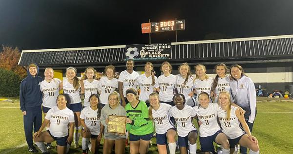 Lady Bucs Win District Championship